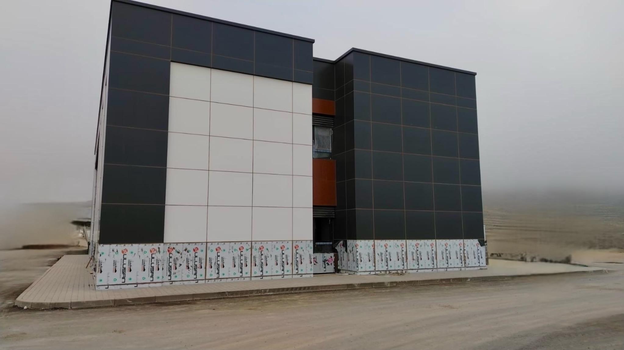 DAVAM EDƏN PROJELƏR