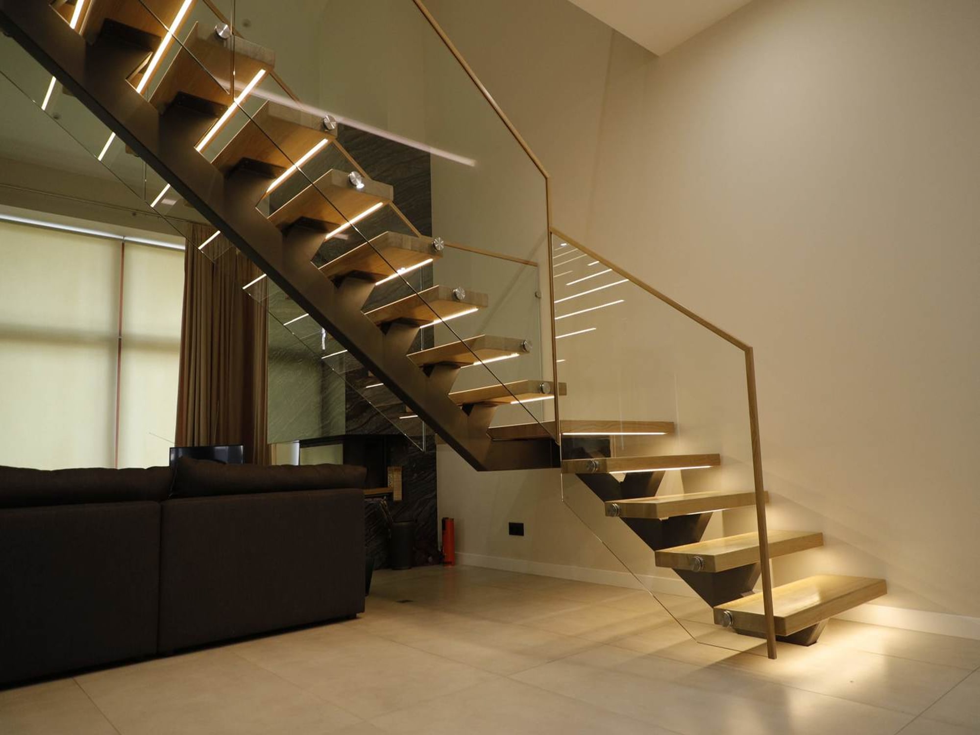 Məhəccər/Şüşə